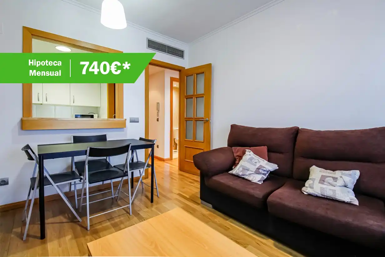 Flat with pool for sale in Calle de Belfast