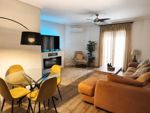 Sala d'estar de Apartament en venda en Andújar amb Aire condicionat i Calefacció