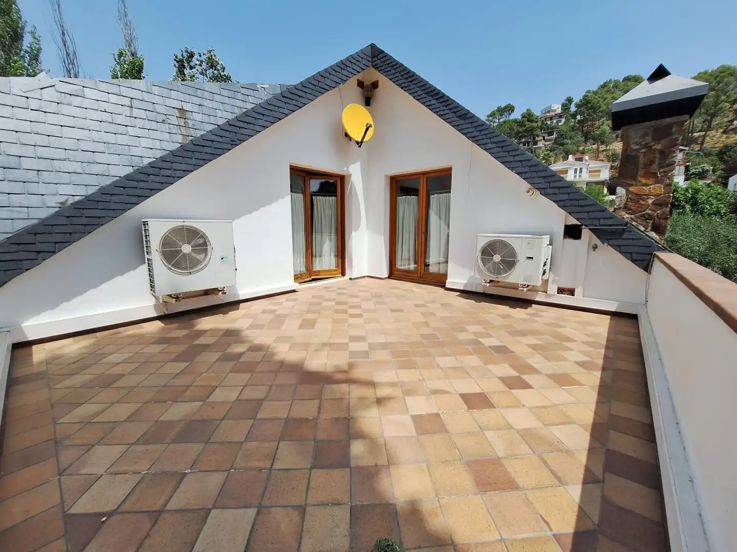 Terrassa de Casa o xalet en venda en Castellar del Vallès amb Aire condicionat, Calefacció i Jardí privat