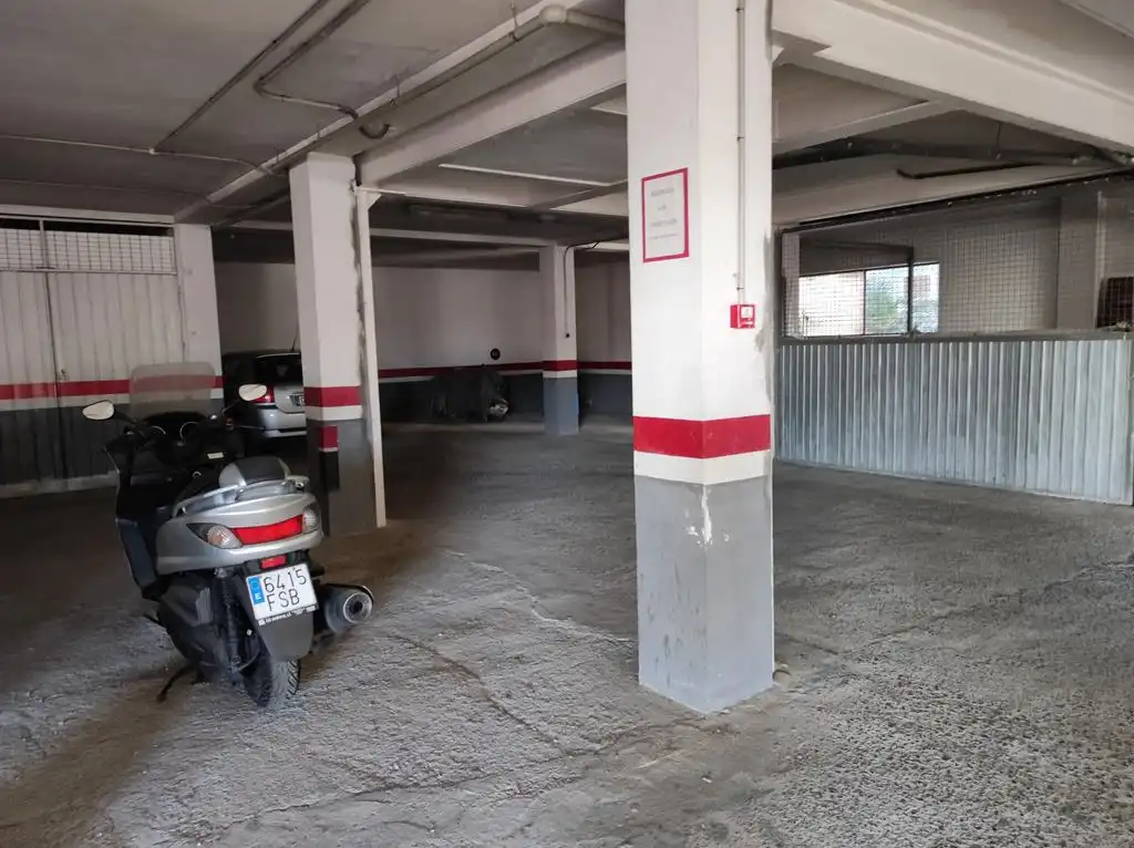 Moto en venta en Calle José Mañas, imagen 6