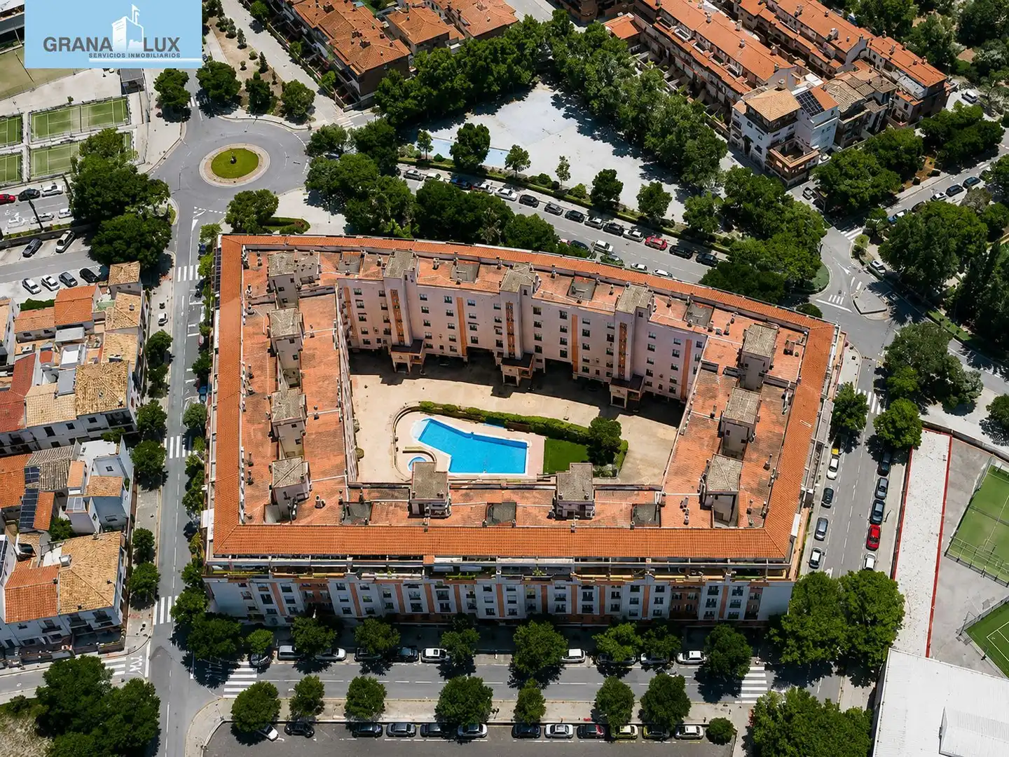 Apartament amb piscina en venda a 54 Calle Ramón y Cajal #escalera  p3  / 4B, imagen 28