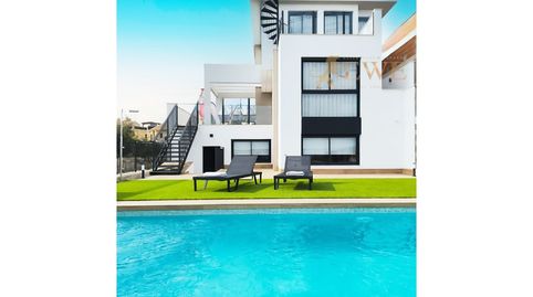 Villa Pareada Totalmente Amueblada en La Finca Golf Resort, imatge 3