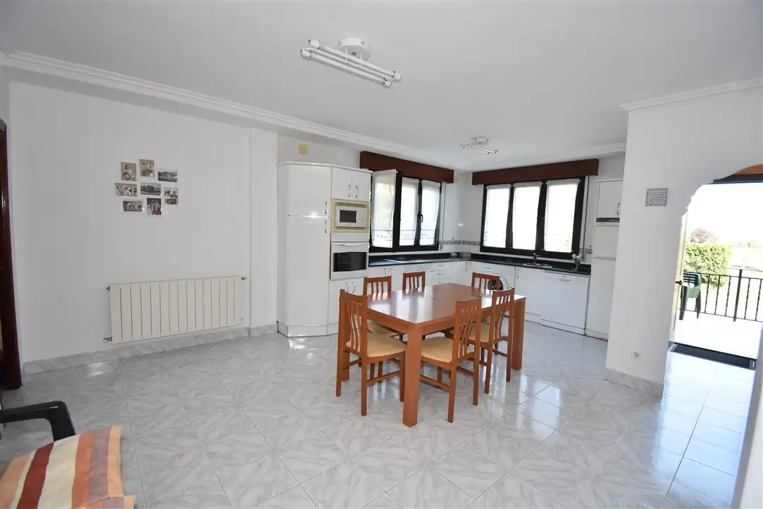 Kitchen of Houses for sale in Argoños   with Heating, Private garden and Terrace