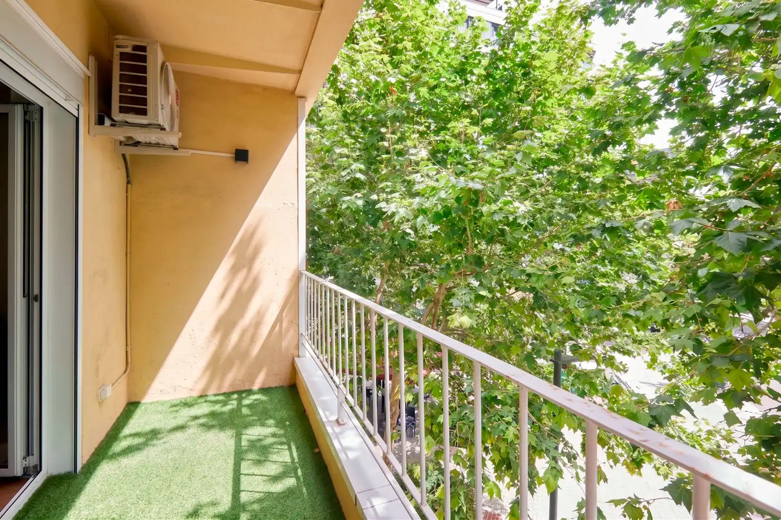 Terrassa de Apartament en venda en Barcelona amb Aire condicionat, Calefacció i Parquet