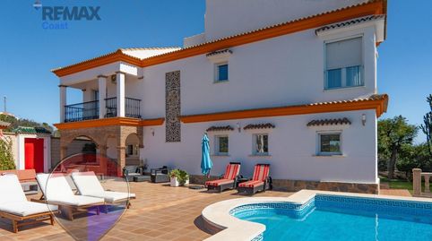 Foto 2 de Casa o chalet en venta en Calle Becquer, 2, La Cala del Moral, Rincón de la Victoria