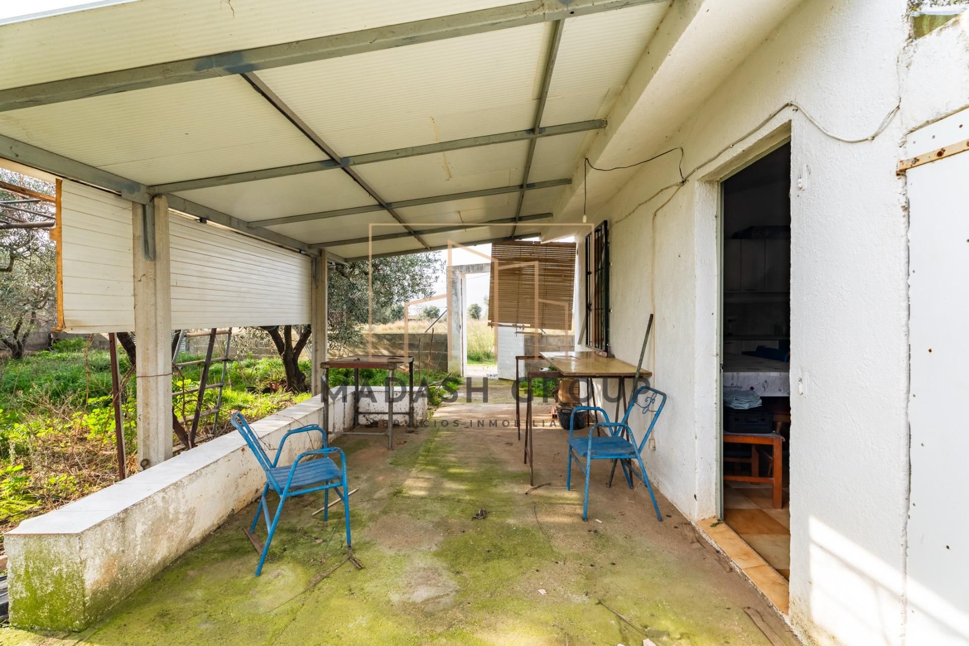 Jardí de Finca rústica en venda en Vinyols i els Arcs amb Terrassa, Traster i Moblat