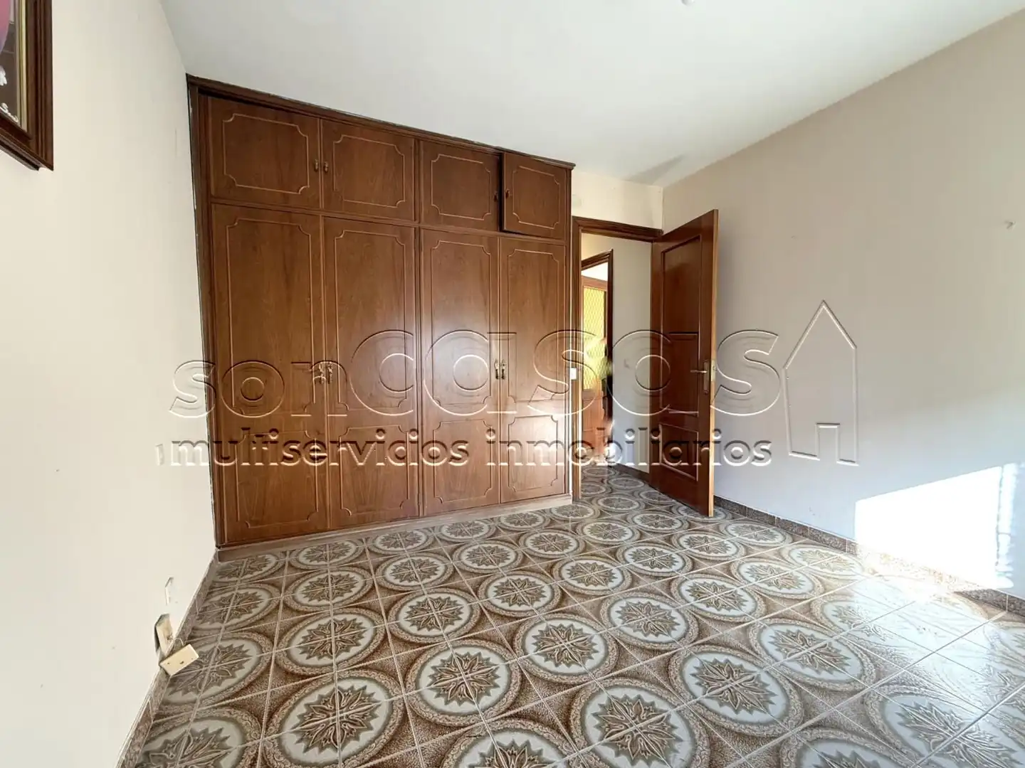 Piso en venta en Madrid con Calefacción y Terraza