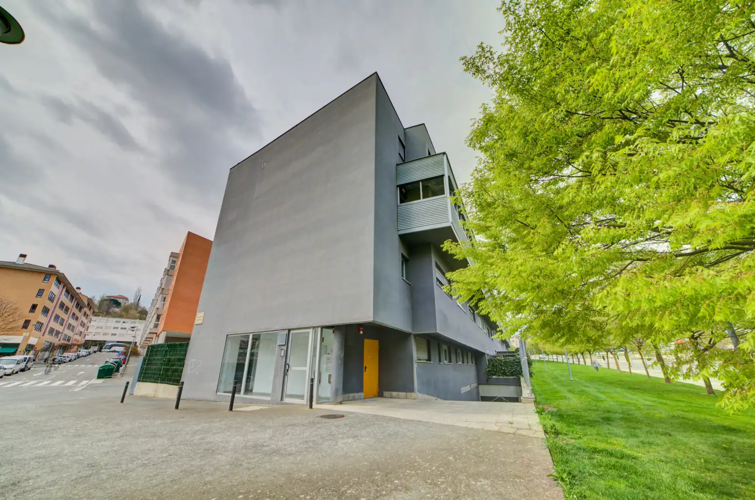Vista exterior de Piso de alquiler en  Pamplona / Iruña con Calefacción, Parquet y Trastero