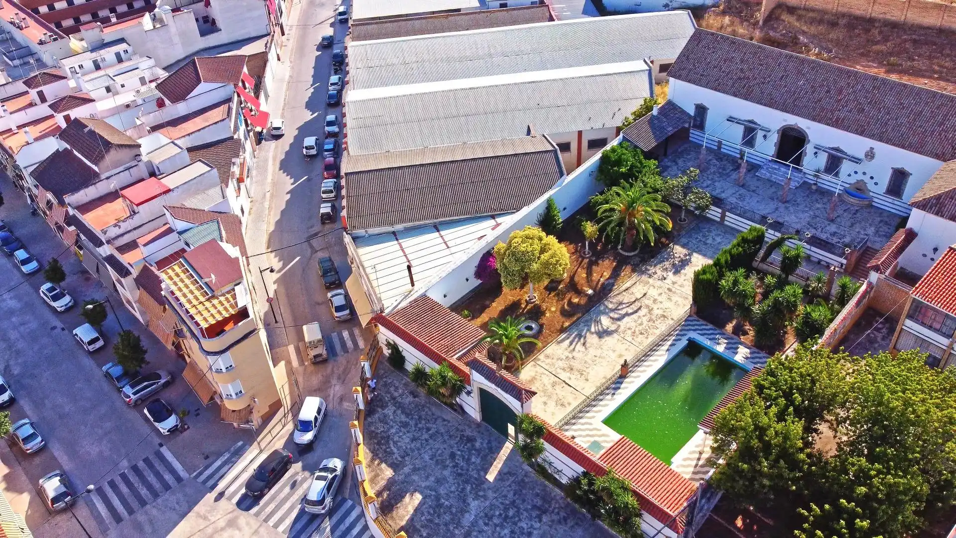 Vista exterior de Nave industrial en venta en Aguilar de la Frontera