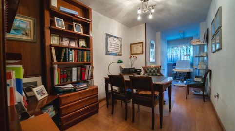 Piso en venta en Nervión, 4 dormitorios.
