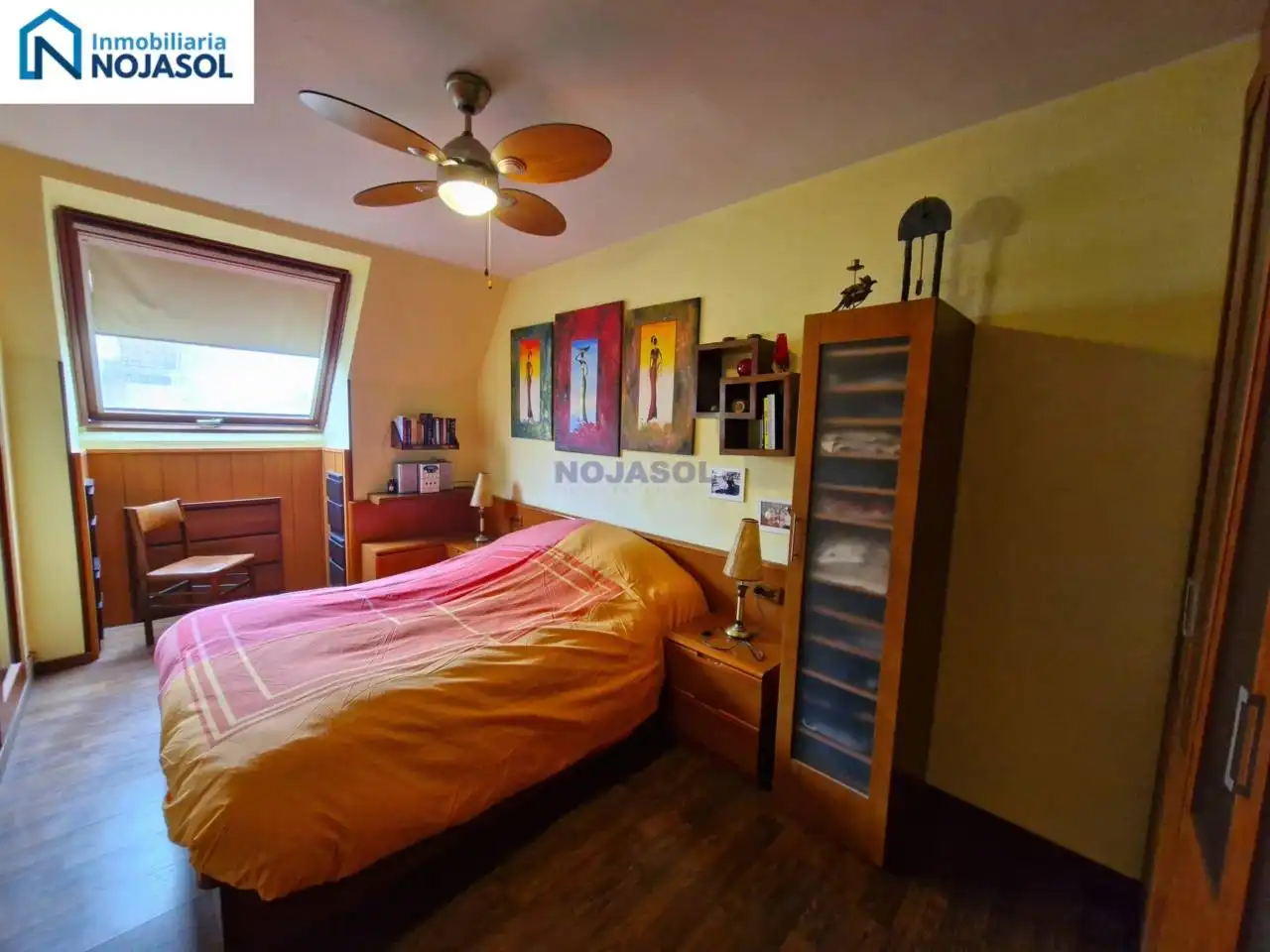 Dormitori de Apartament en venda en Noja amb Calefacció, Terrassa i Moblat