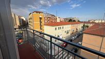Vista exterior de Pis en venda en Salamanca Capital amb Calefacció, Parquet i Terrassa