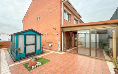 Single-family semi-detached for sale in Santa Perpètua de Mogoda