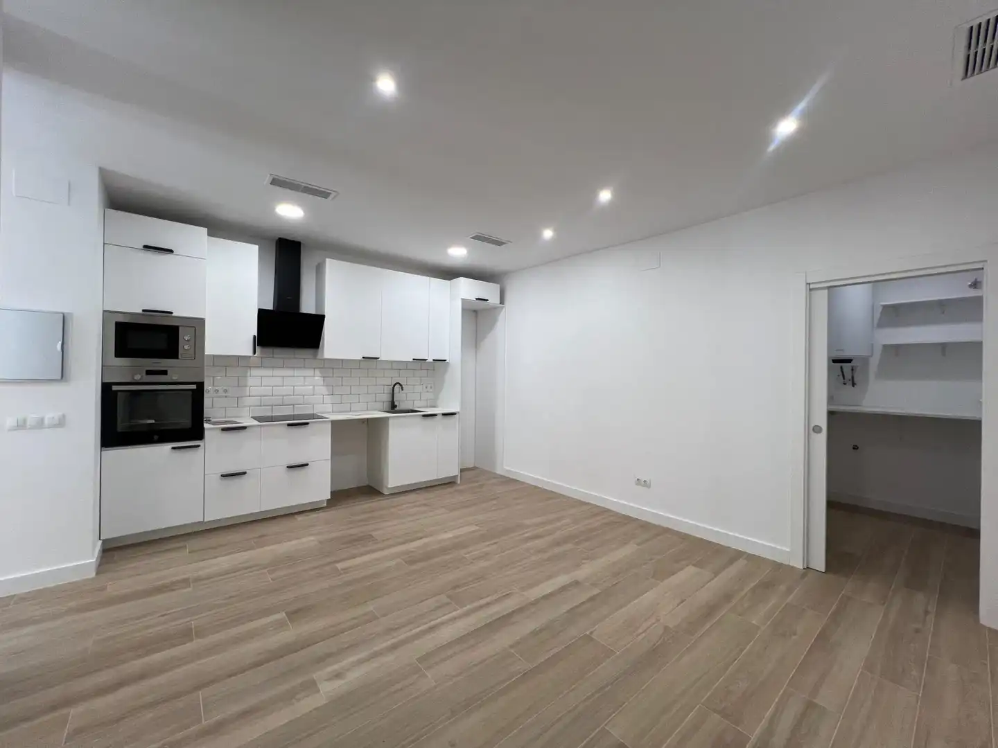 Wohnung zum Verkauf in Carrer de les Aigües del Llobregat, imagen 9