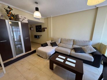 Chalet con piscina en venta en Las Viñas