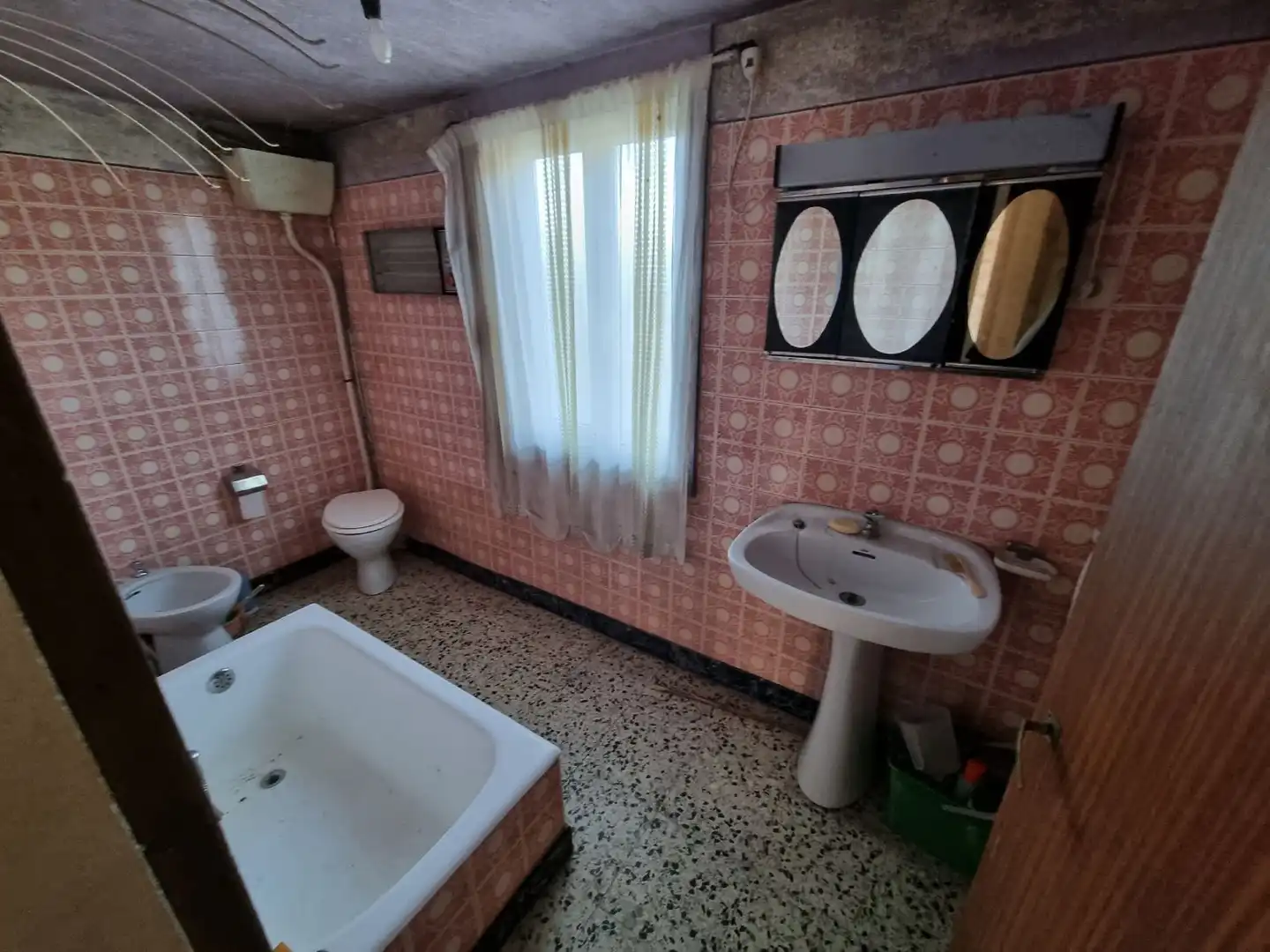 Bathroom of Houses for sale in Teo