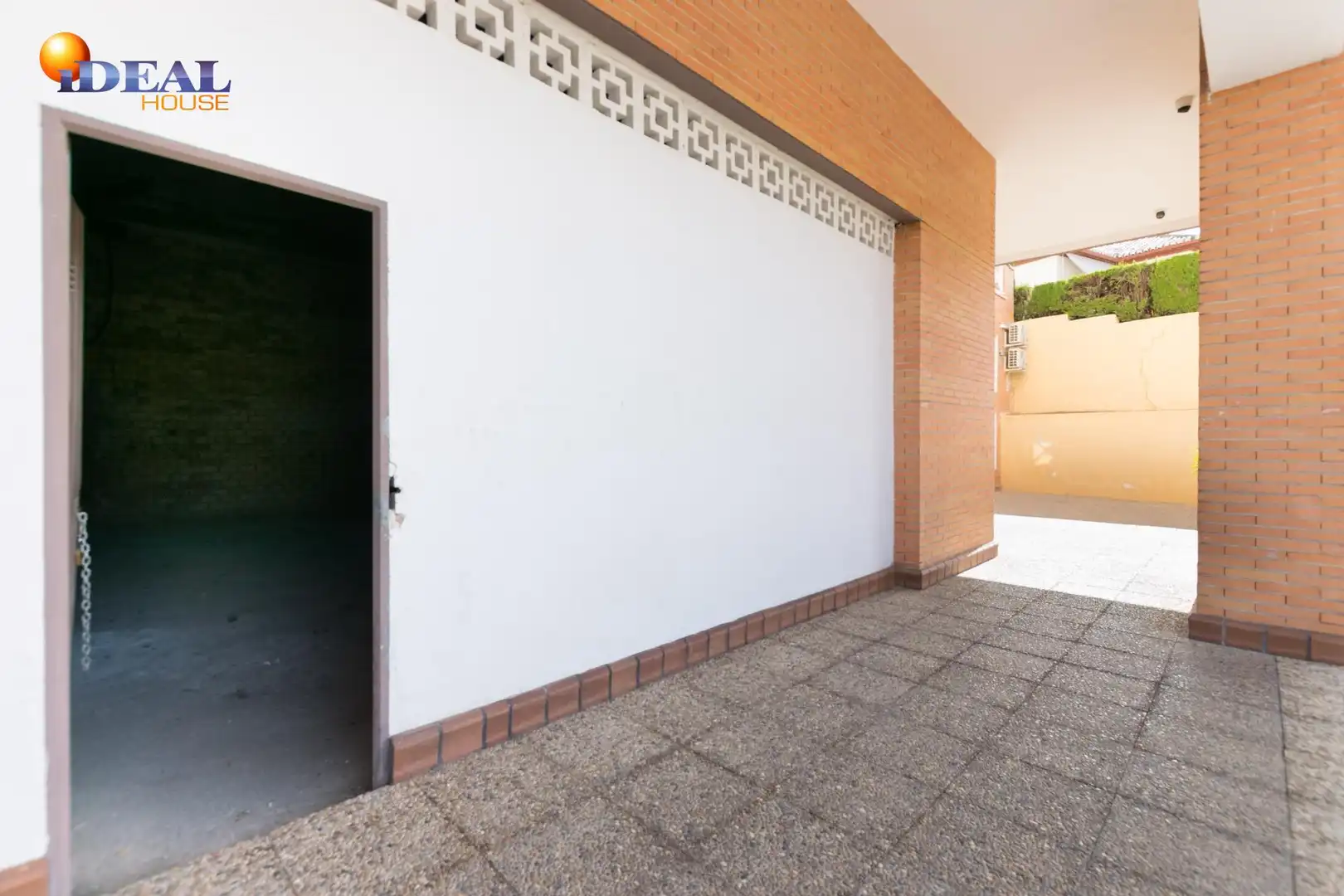 Business premises for sale in Cenes de la Vega, imagen 4