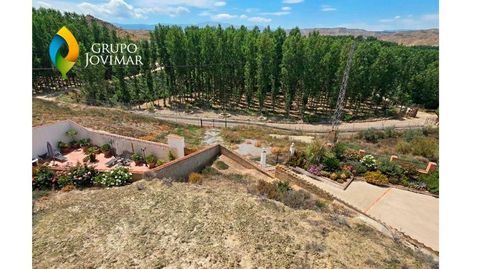 Foto 2 de Finca rústica en venta en Guadix, Granada