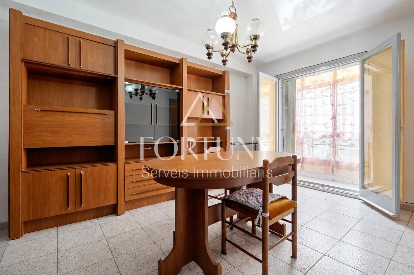 Vista exterior de Piso en venta en Reus