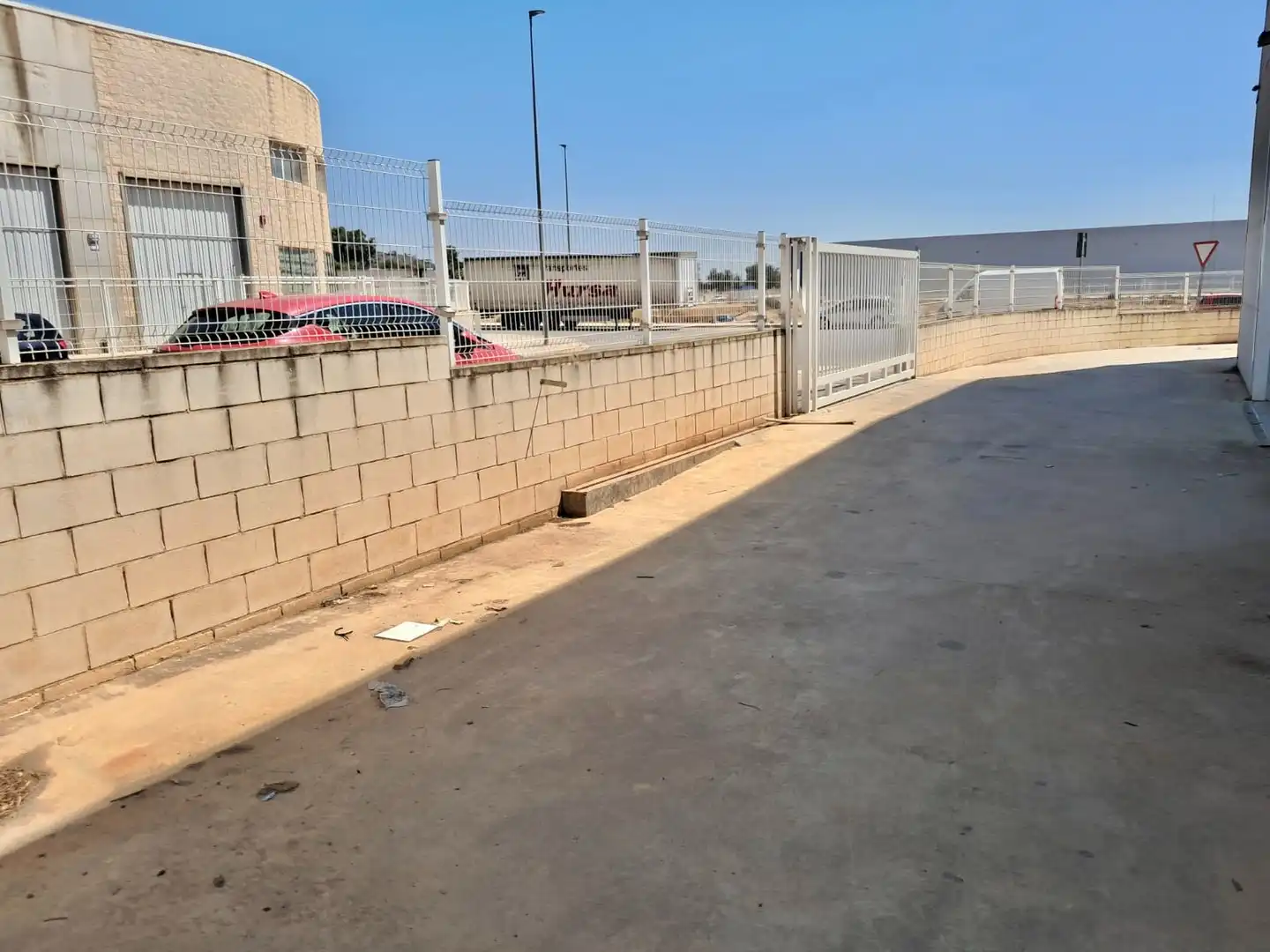 Aparcament de Nau industrial de lloguer en Loriguilla