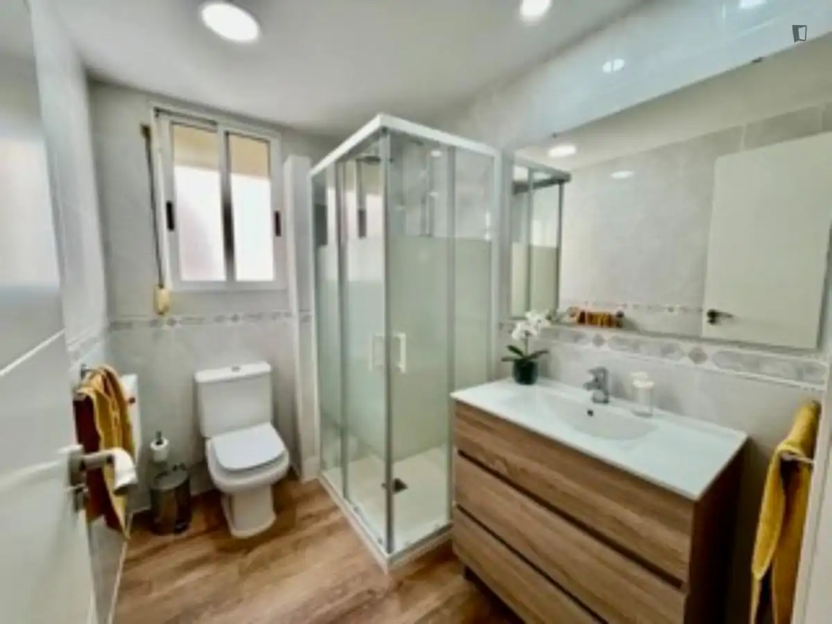 Habitación en Barrio del Ave