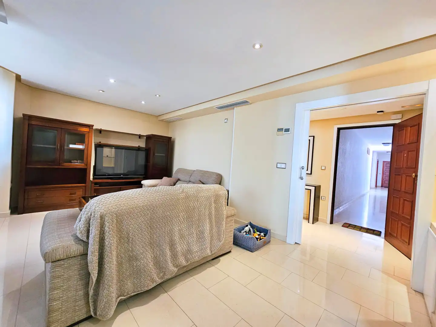 Flat for sale in Cartagena  with Air Conditioner, Heating and Storage room