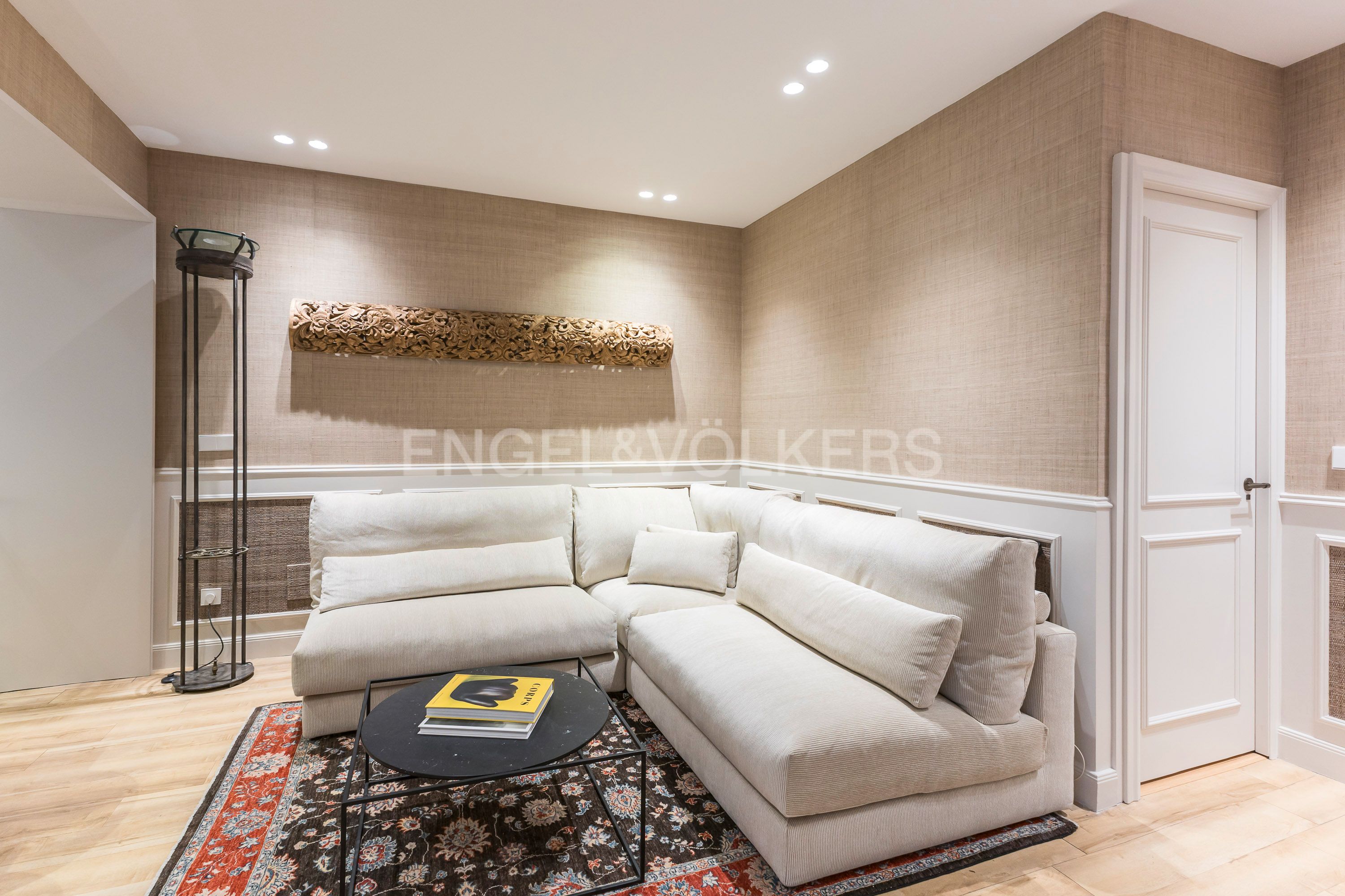 Sala d'estar de Apartament de lloguer en  Madrid Capital amb Aire condicionat, Calefacció i Terrassa