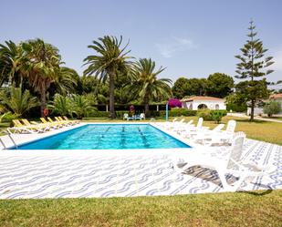 Piscina de Casa o xalet en venda en Cambrils amb Jardí privat, Terrassa i Piscina comunitària