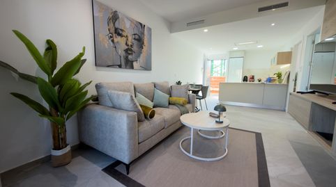 Vivienda de diseño con 2 dormitorios, terraza, piscina y aparcamiento en Nueva Torrevieja, imatge 4