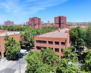 Exterior view of Flat for sale in  Madrid Capital