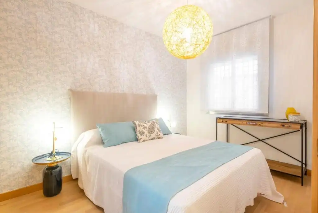 Habitación de Piso de alquiler en Málaga con Amueblado