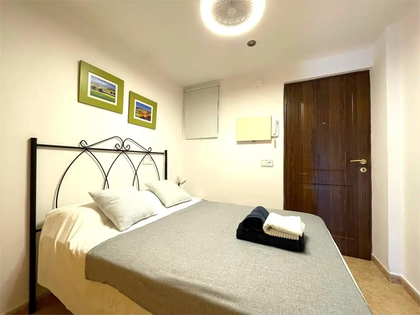 Habitación de Apartamento de alquiler en El Rompido con Aire acondicionado y Amueblado