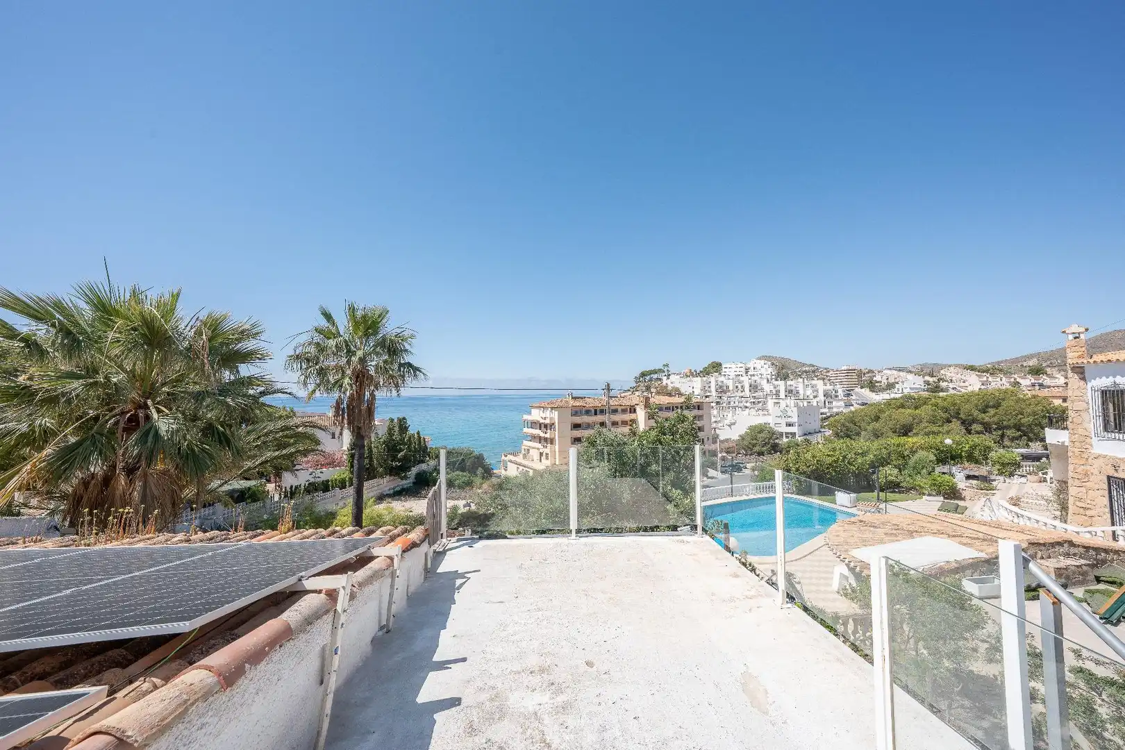Terraza de Casa o chalet en venta en El Campello con Aire acondicionado, Calefacción y Jardín privado