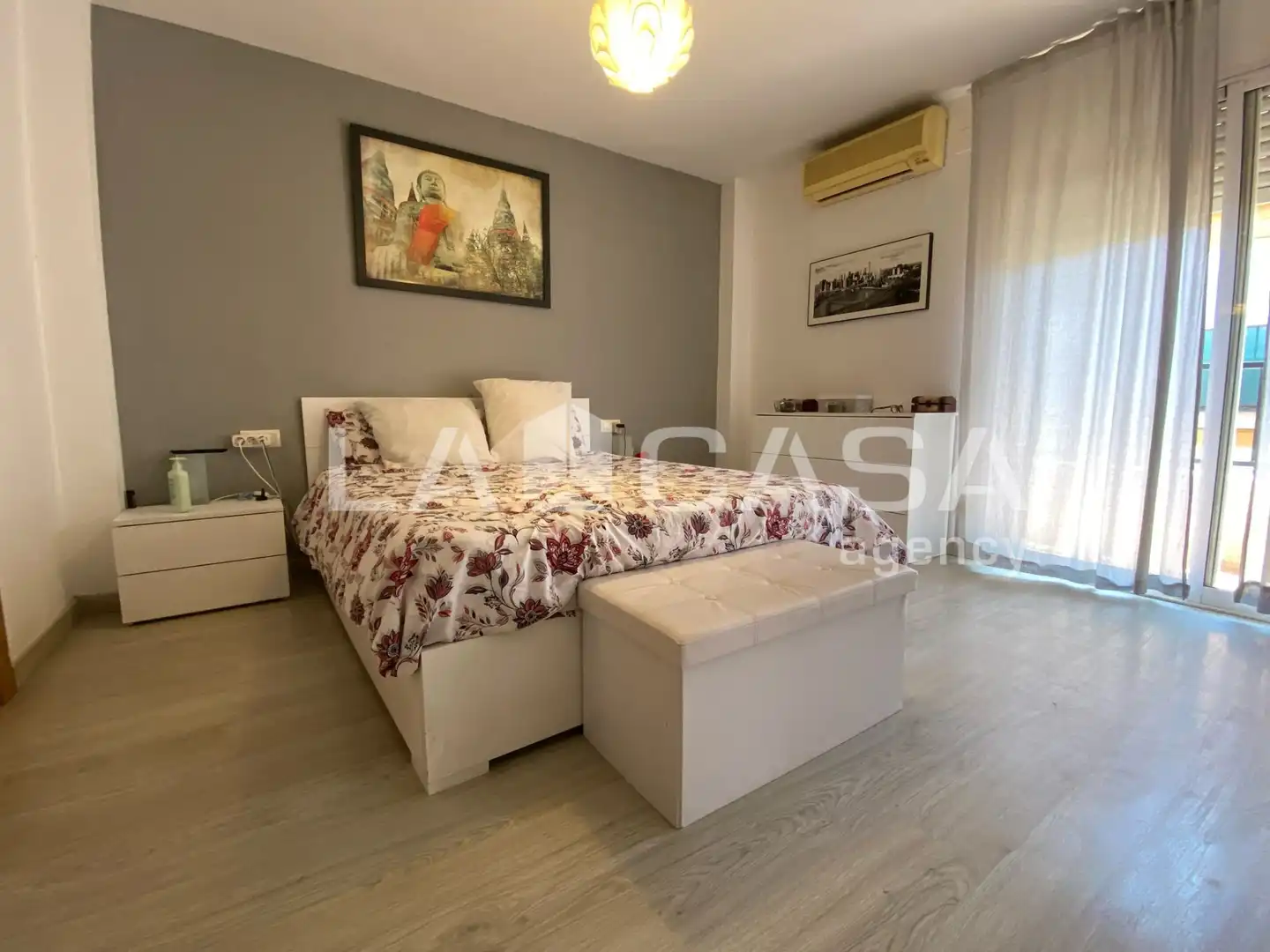 Bedroom of Houses for sale in Badalona  with Terrace, Furnished and Oven