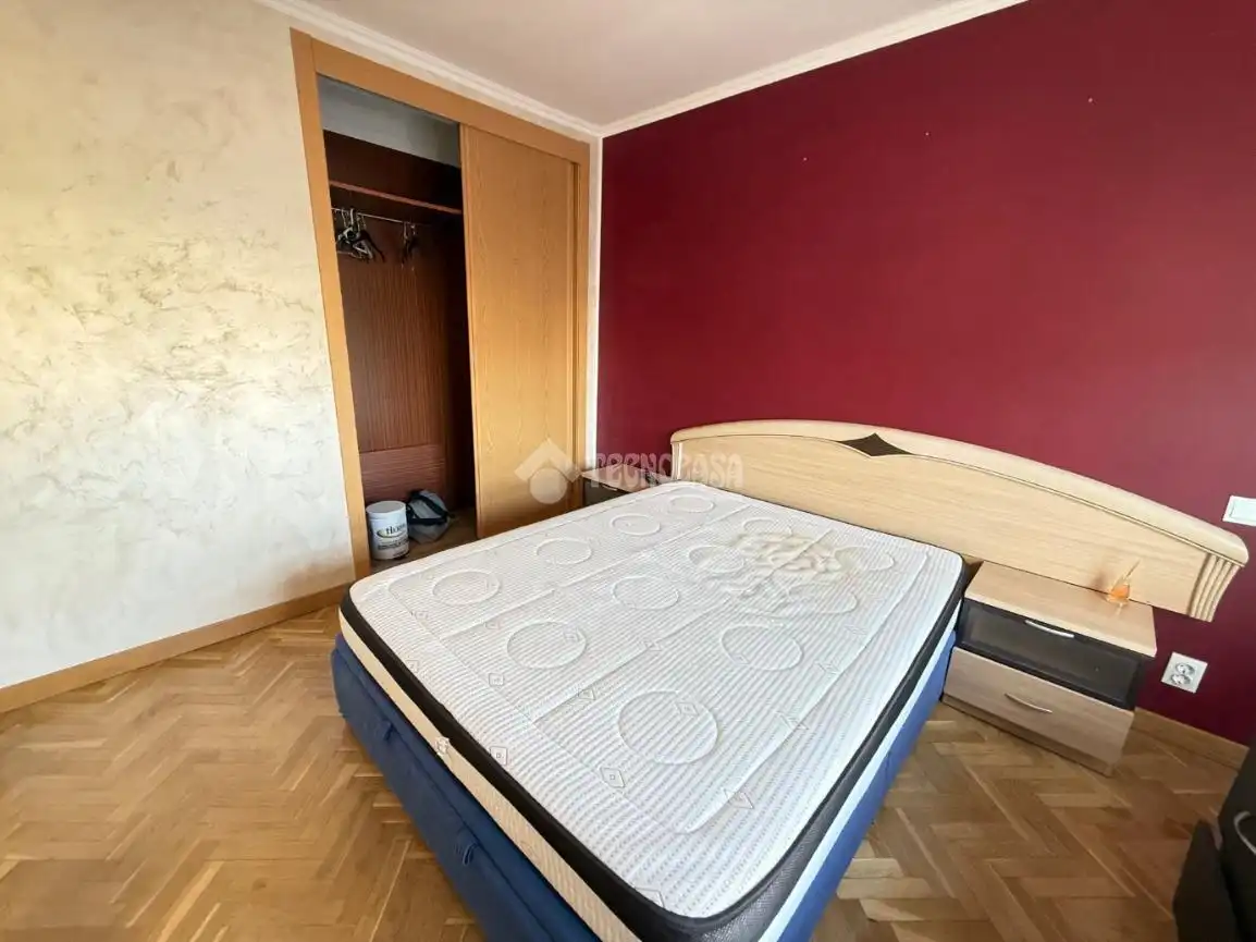 Flat for sale in Torres de la Alameda