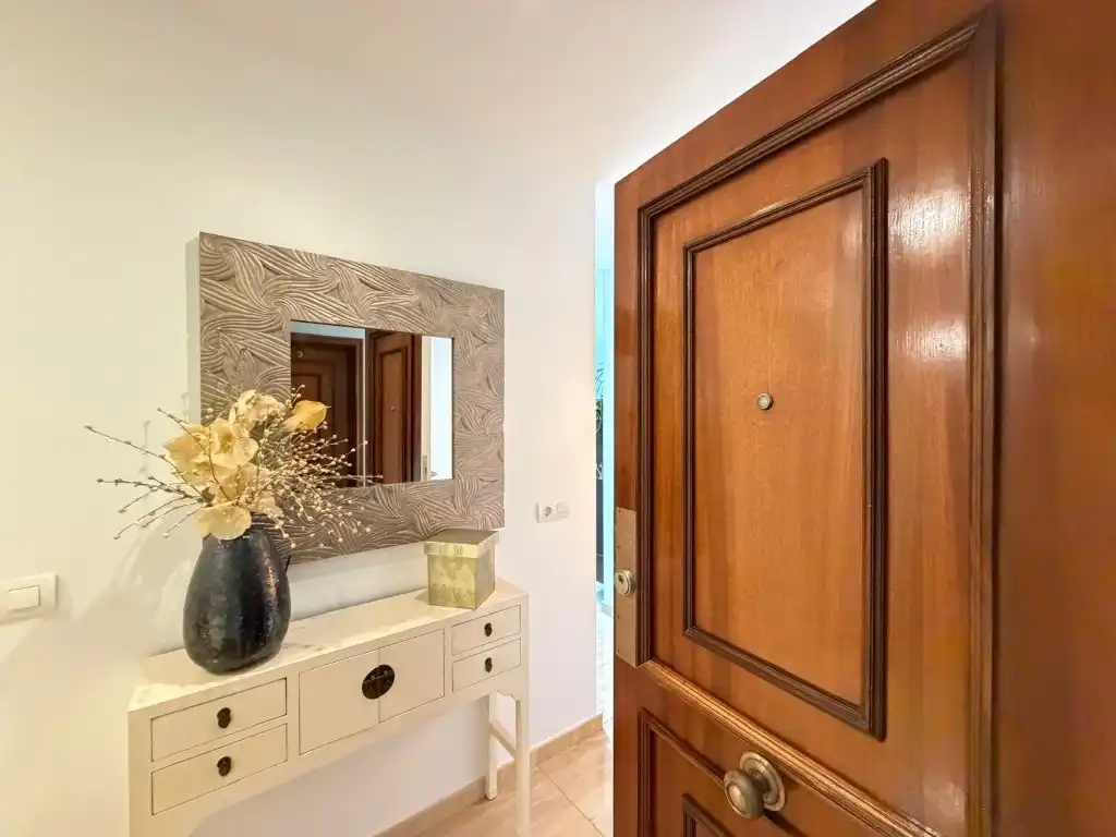 Apartment for sale in Calle Ramon Y Cajal, imagen 2