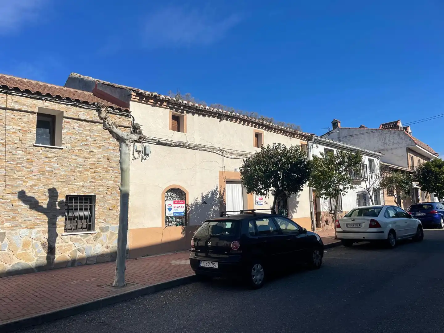 Vista exterior de Casa o xalet en venda en El Casar de Escalona amb Calefacció i Jardí privat