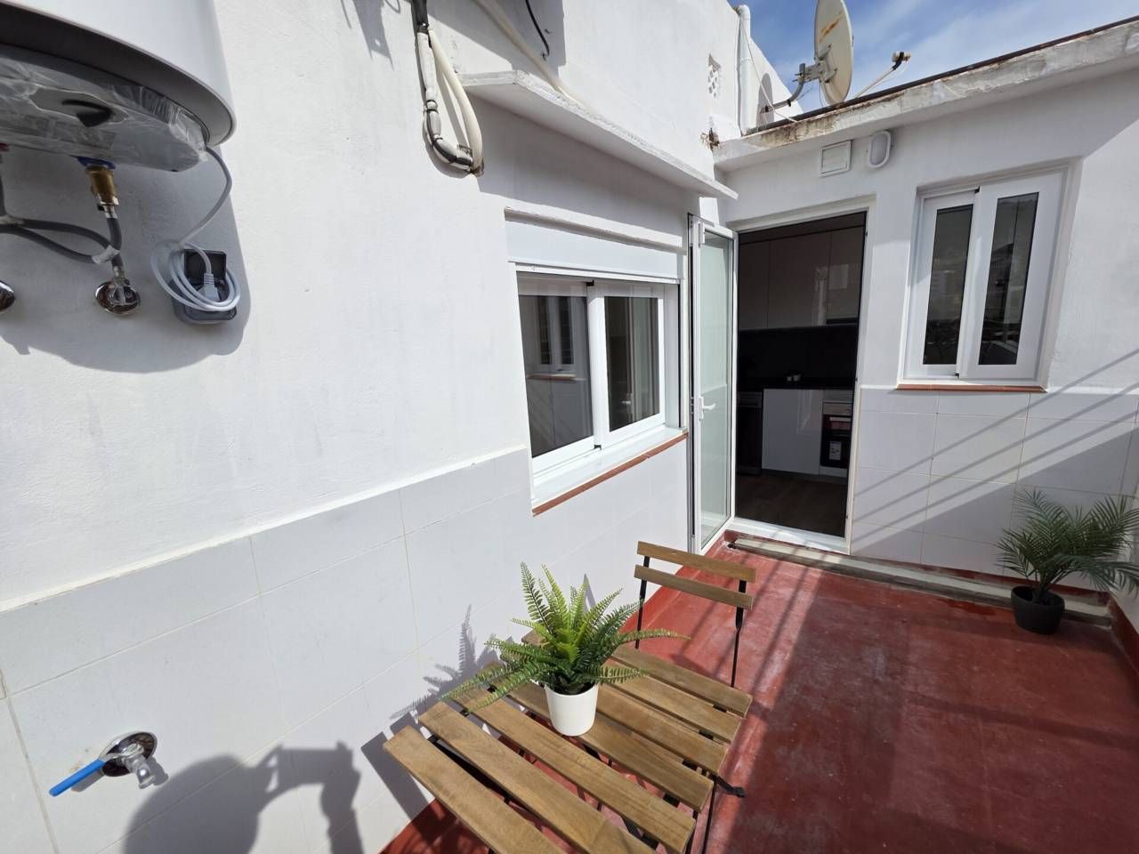 Balcony of Attic for sale in  Barcelona Capital  with Air Conditioner, Heating and Parquet flooring