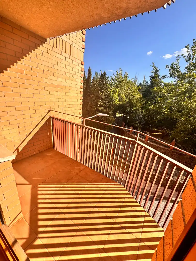 Terrassa de Pis en venda en Sabiñánigo amb Calefacció, Parquet i Traster