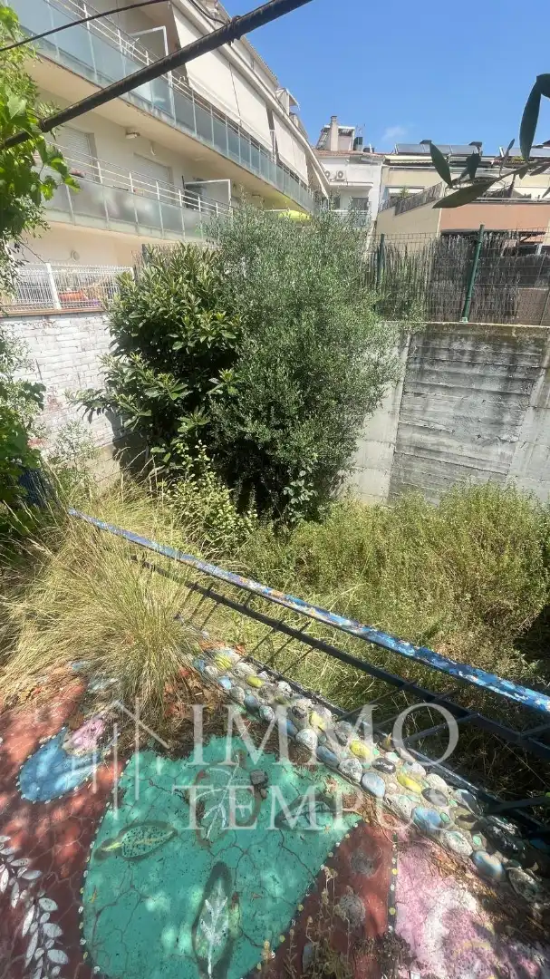 Terreno residencial en venta en Carrer de Guipúscoa, imagen 5
