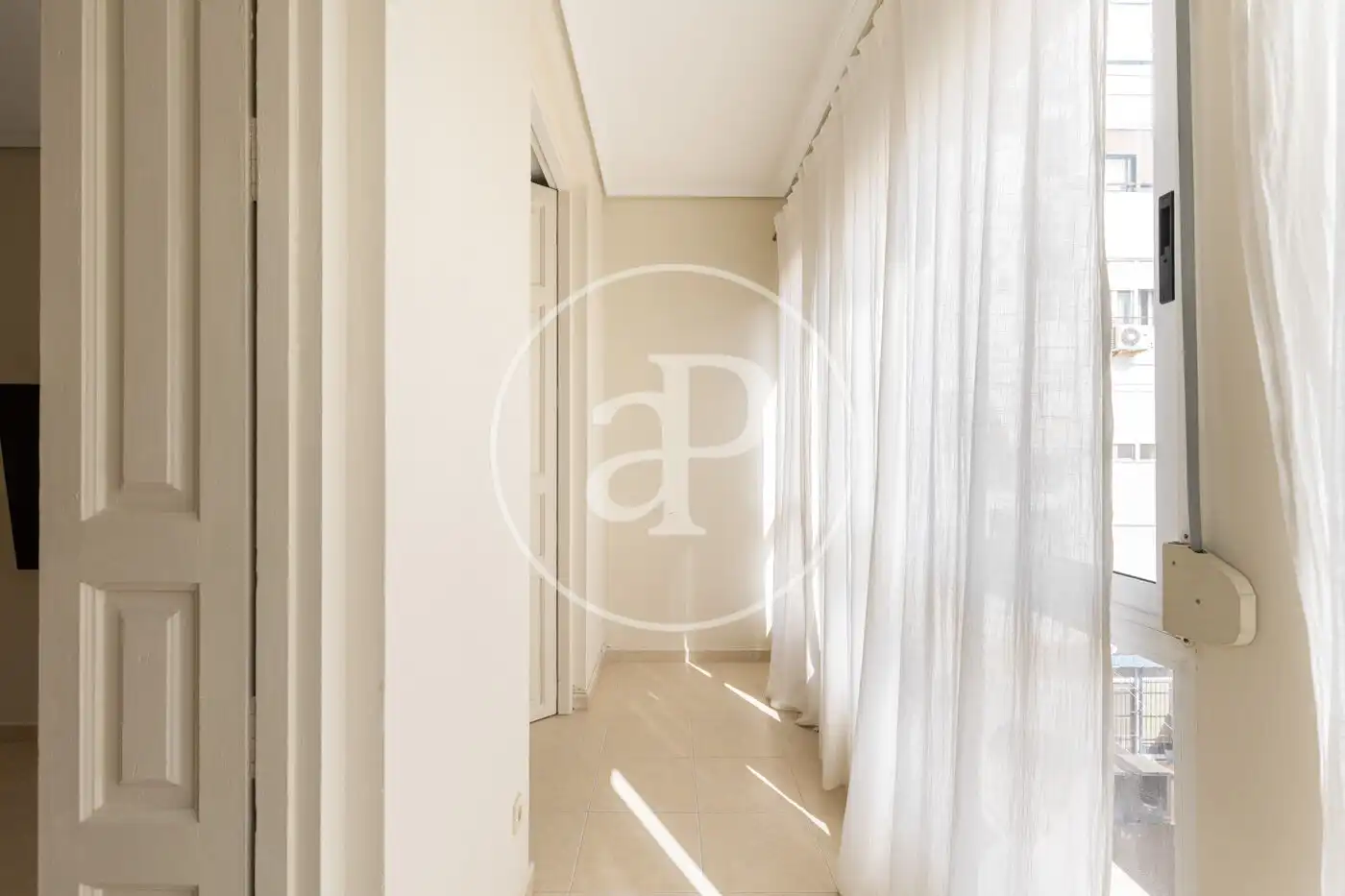 Wohnung zur Miete in Valencia mit Klimaanlage und Heizung