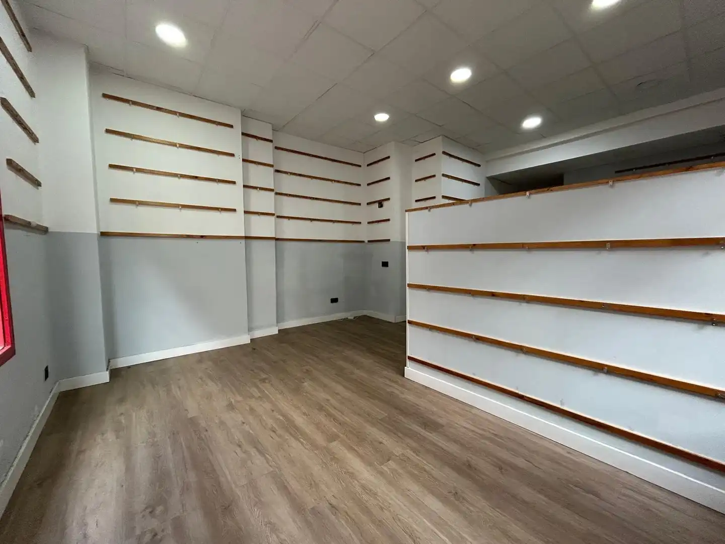 Local comercial de lloguer a Plaza de los Irlandeses 6, imagen 5