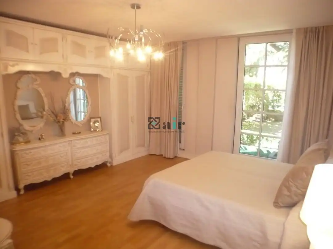 Habitación de Casa o chalet en venta en  Logroño con Calefacción, Terraza y Trastero