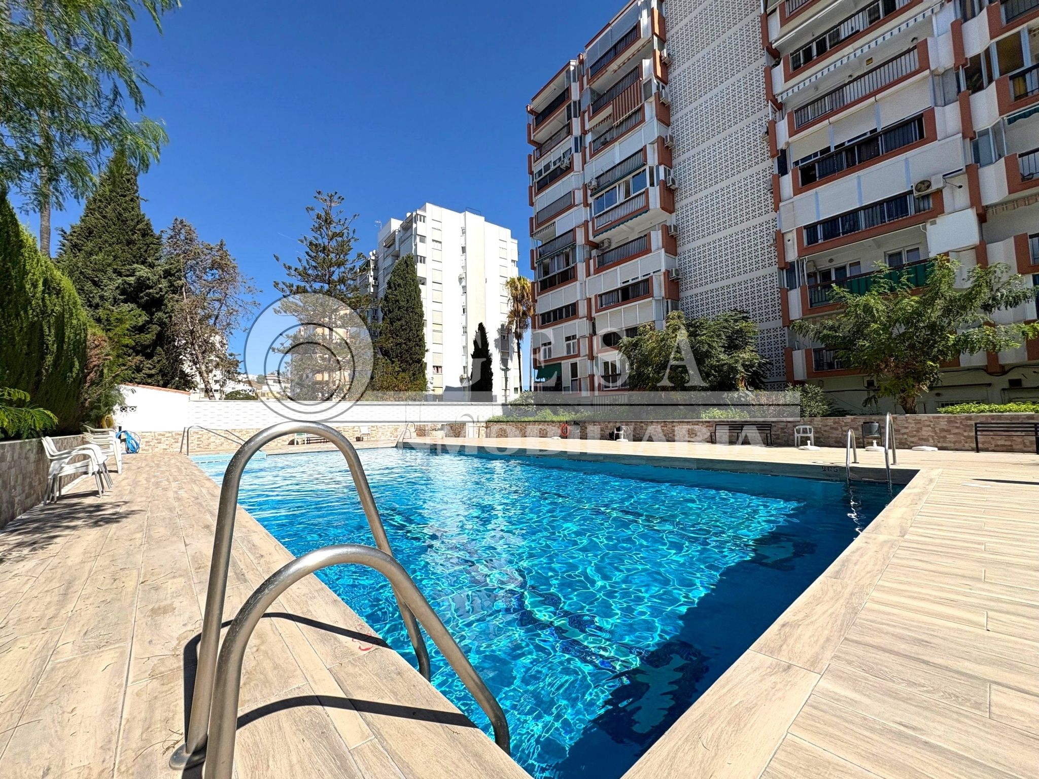 Swimming pool of Flat for sale in Vélez-Málaga  with Terrace and Swimming Pool