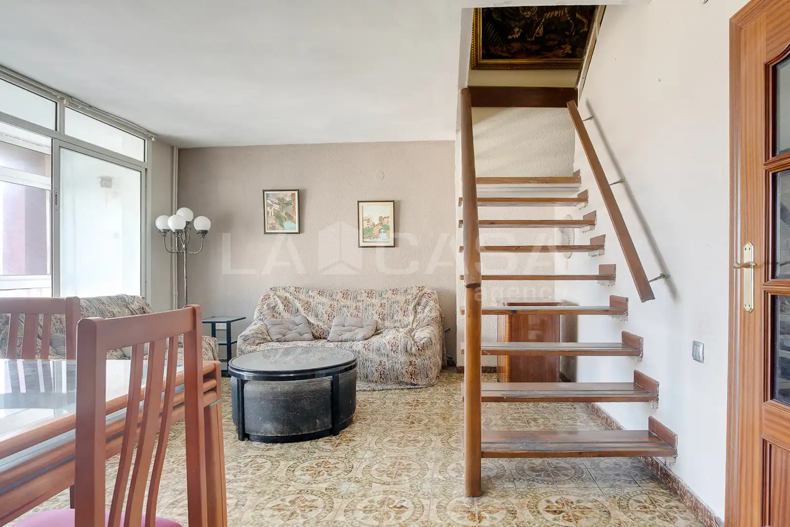 Sala d'estar de Dúplex en venda en Barcelona amb Balcó