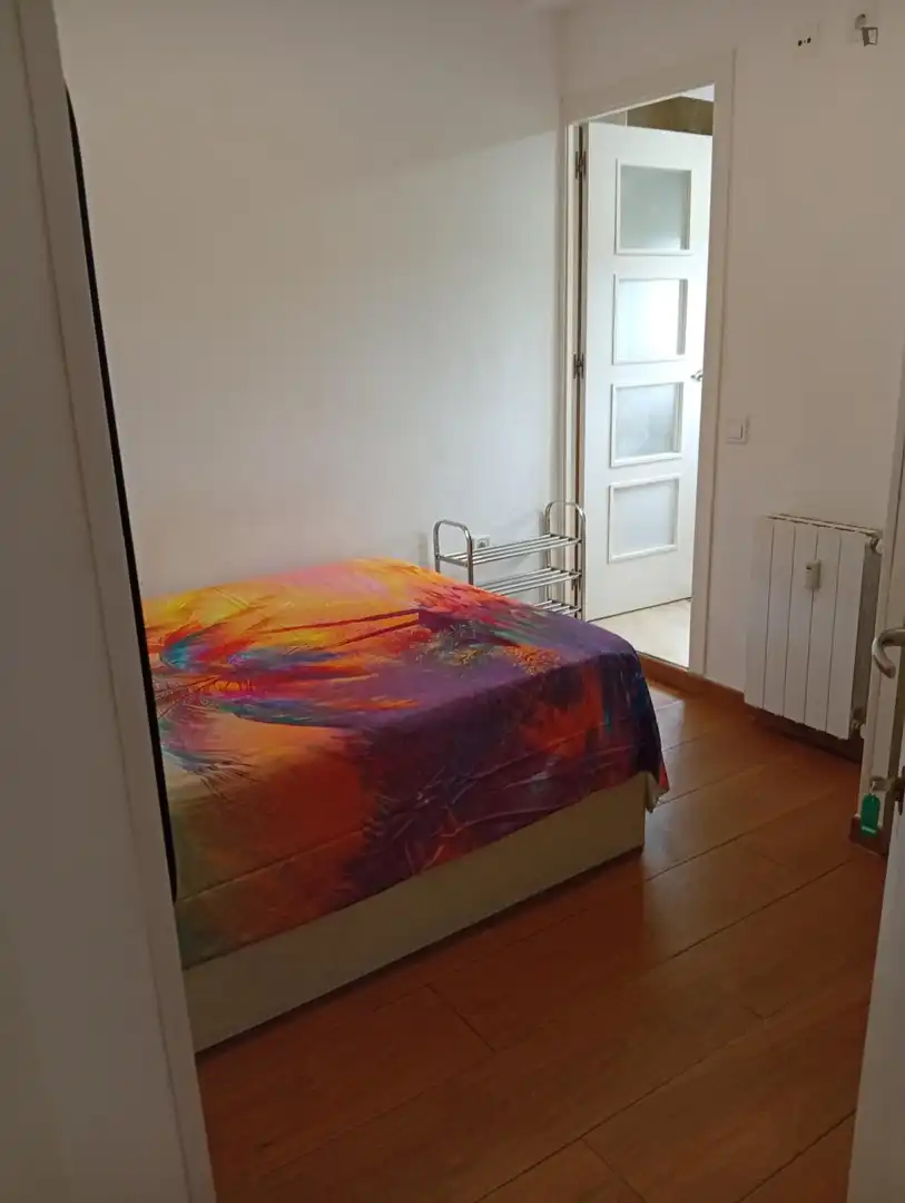 Habitación de Casa o chalet para compartir en Madrid con Aire acondicionado, Calefacción y Amueblado
