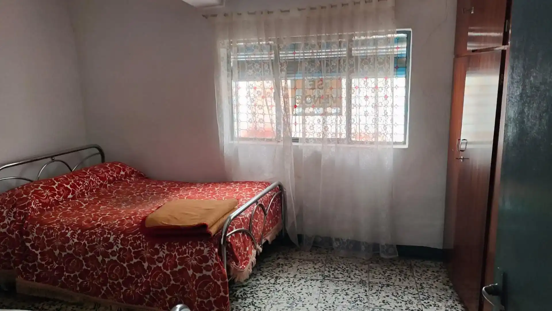 Dormitori de Pis en venda en San Martín de Trevejo amb Balcó