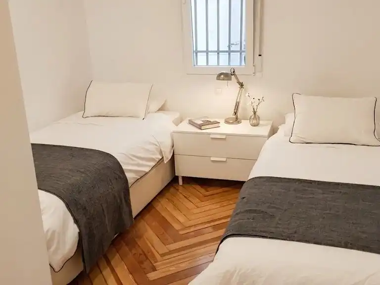 Bedroom of Flat for rent in Arganzuela