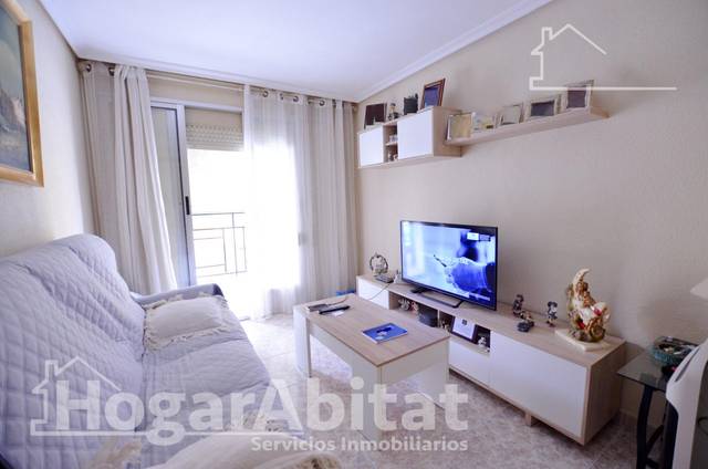 Piso en Venta en Calle Villa de Chiva en Virgen del Remedio - Parque Lo Morant