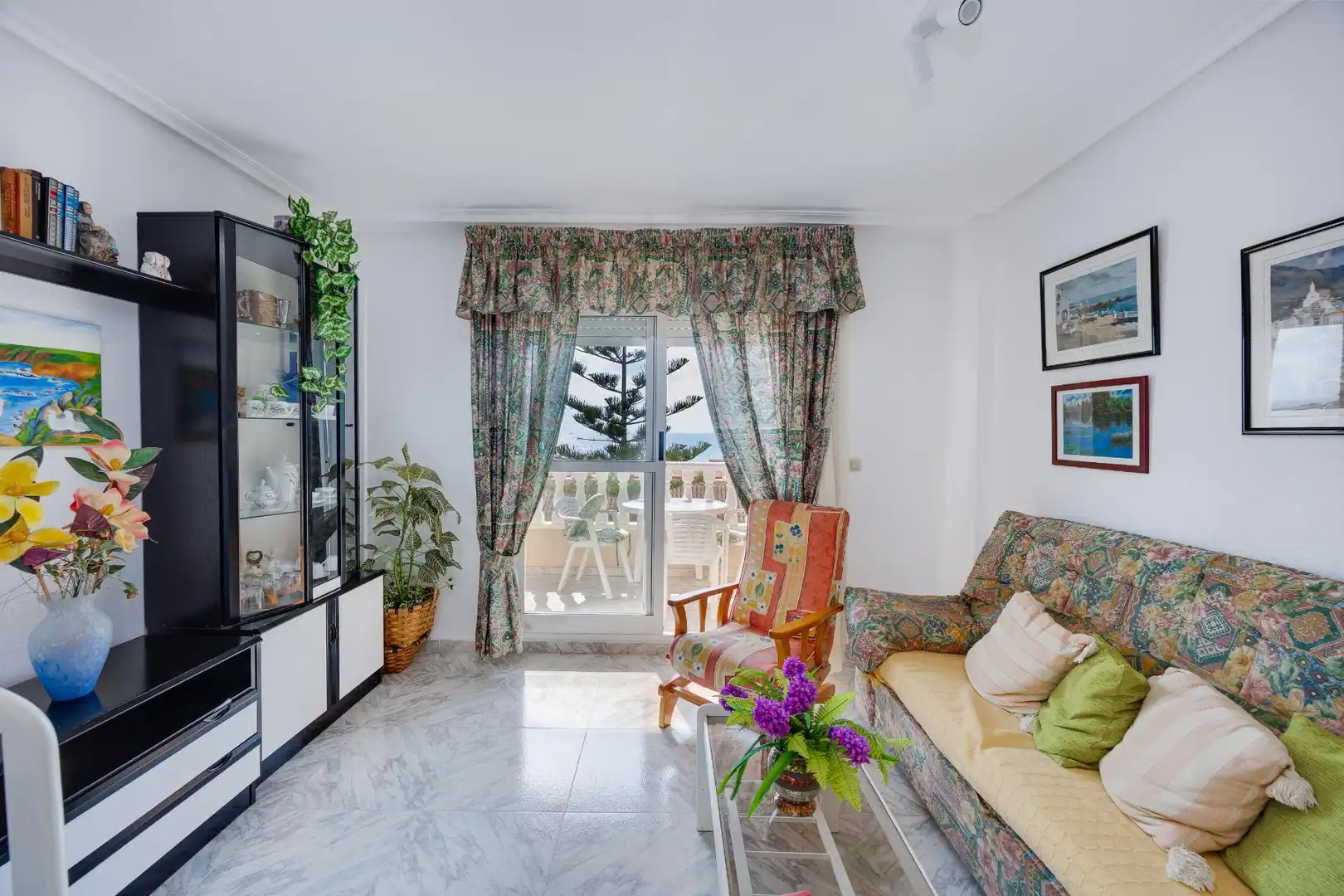 Sala d'estar de Apartament en venda en Torrevieja amb Piscina, Moblat i Rentadora